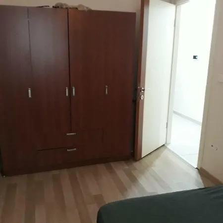 1+1 Bedroom City Center Апартаменты Кушадасы